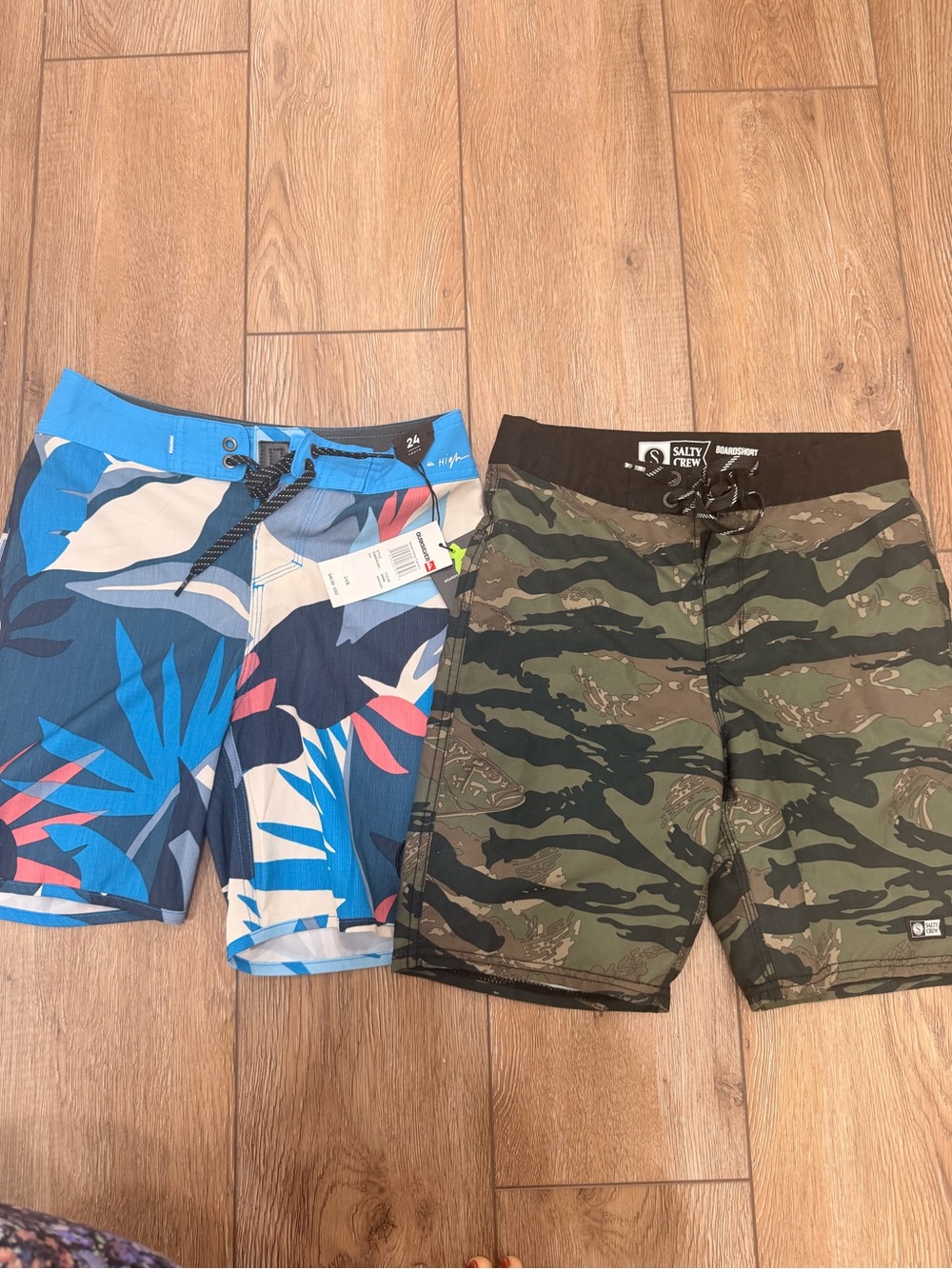 Quiksilver Boys Blue Tropical & Green Camo Swim Trunks Set